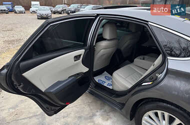 Седан Toyota Avalon 2013 в Ивано-Франковске