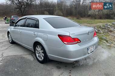 Седан Toyota Avalon 2005 в Добропіллі