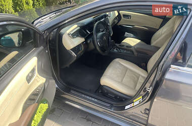 Седан Toyota Avalon 2013 в Виннице