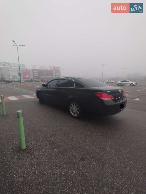 Седан Toyota Avalon 2006 в Одессе