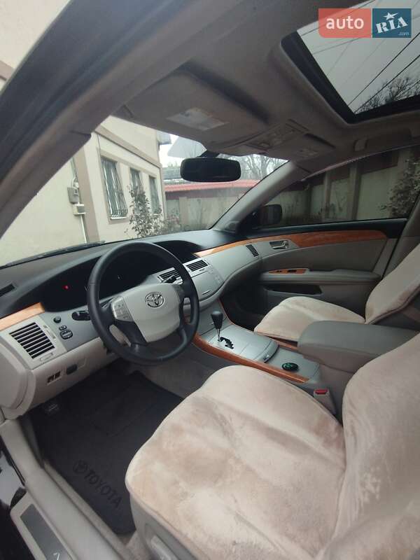 Седан Toyota Avalon 2006 в Одессе