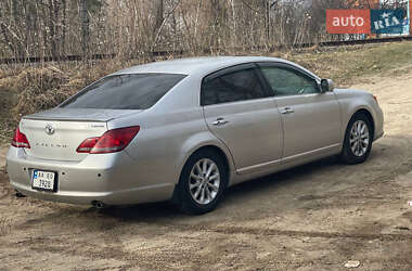 Седан Toyota Avalon 2008 в Києві