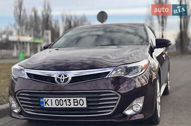 Седан Toyota Avalon 2013 в Києві