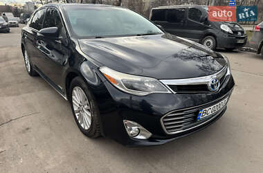 Седан Toyota Avalon 2014 в Львове