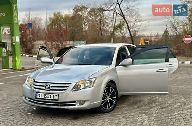 Седан Toyota Avalon 2005 в Кривому Розі