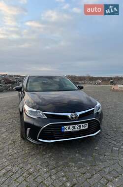 Седан Toyota Avalon 2017 в Белой Церкви