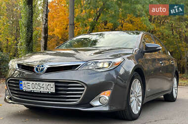 Седан Toyota Avalon 2014 в 