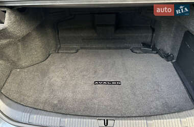 Седан Toyota Avalon 2014 в 