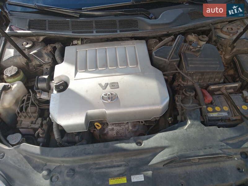 Седан Toyota Avalon 2007 в Ківерцях