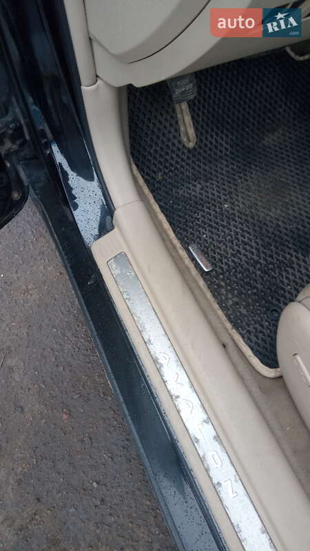 Седан Toyota Avalon 2007 в Ківерцях