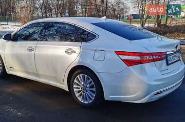 Седан Toyota Avalon 2013 в 