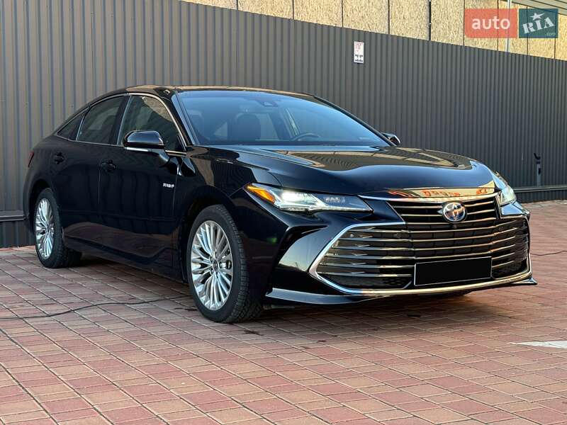Седан Toyota Avalon 2020 в Одесі