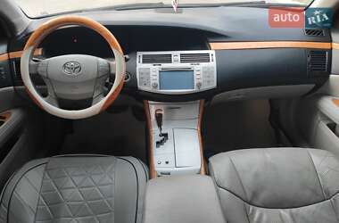 Седан Toyota Avalon 2005 в Дніпрі