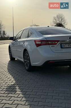 Седан Toyota Avalon 2017 в 