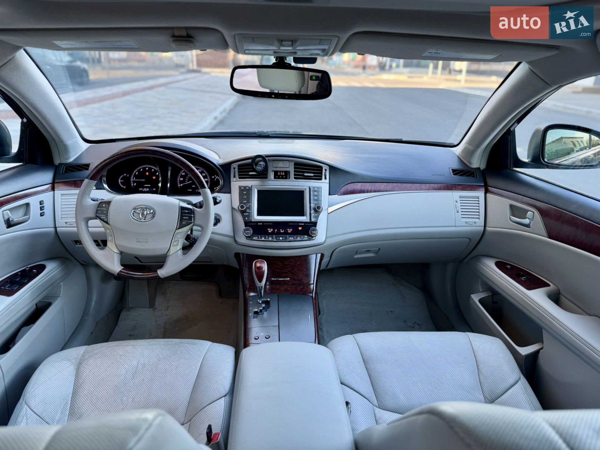 2012 Toyota Avalon - мініатюра 11