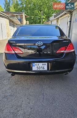 Седан Toyota Avalon 2007 в 