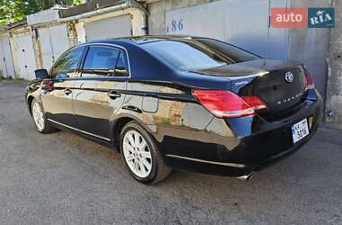 Седан Toyota Avalon 2007 в 