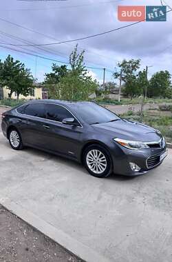 Седан Toyota Avalon 2013 в 