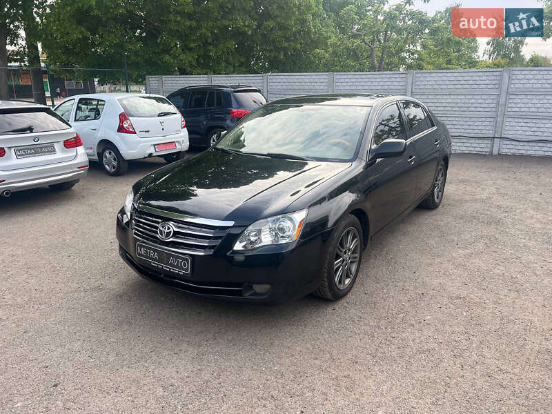 Седан Toyota Avalon 2006 в Чернигове