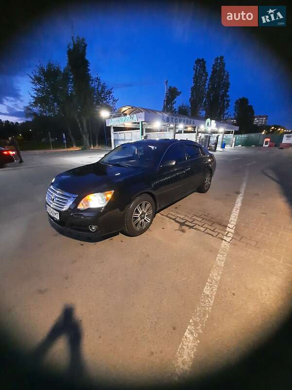 Toyota Avalon 2008