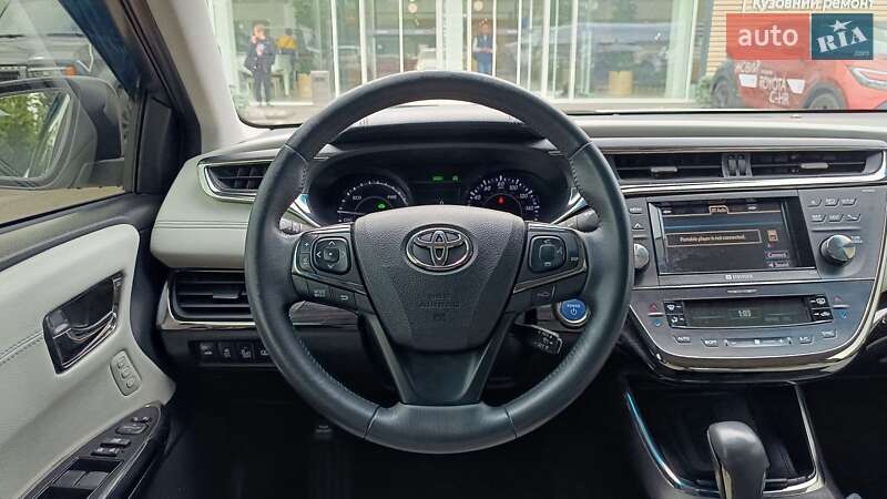 Седан Toyota Avalon 2014 в Києві