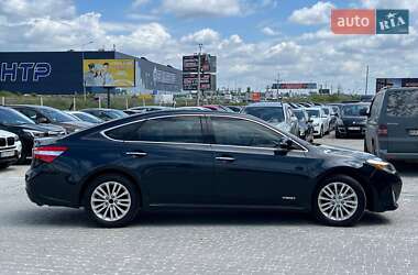 Седан Toyota Avalon 2014 в 