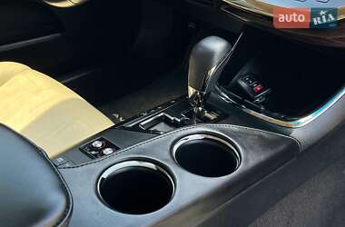 Седан Toyota Avalon 2014 в 