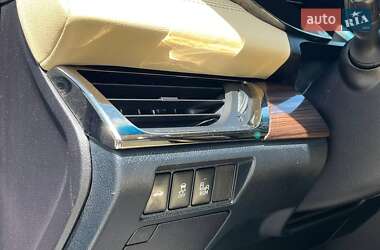 Седан Toyota Avalon 2014 в 