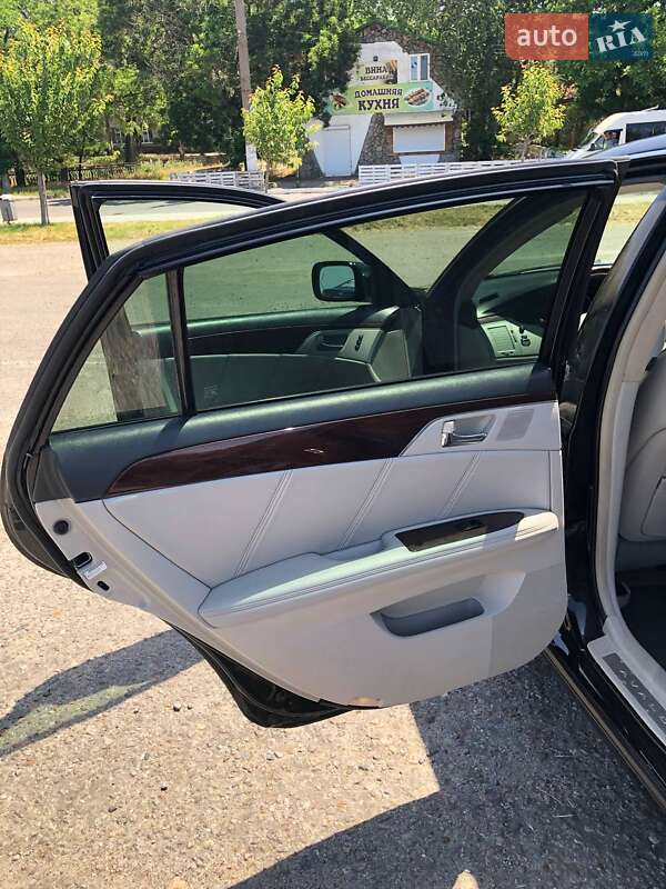 Седан Toyota Avalon 2008 в Черноморске