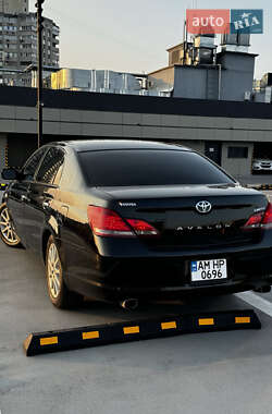 Седан Toyota Avalon 2008 в 