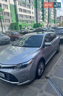 Седан Toyota Avalon 2017 в 