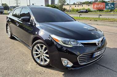 Седан Toyota Avalon 2013 в Києві