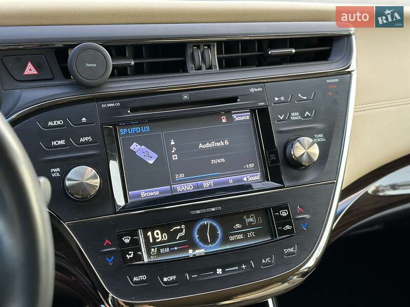 Седан Toyota Avalon 2014 в Дніпрі