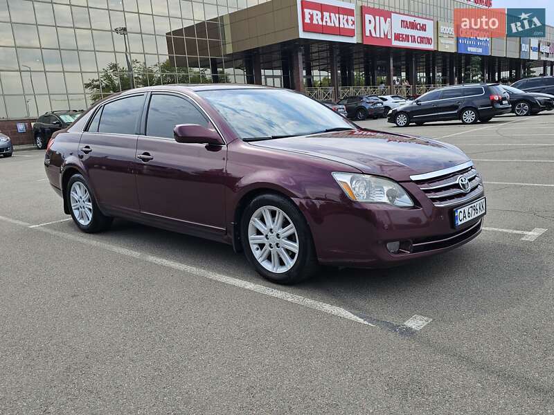 Toyota Avalon 2006