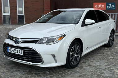Седан Toyota Avalon 2016 в 