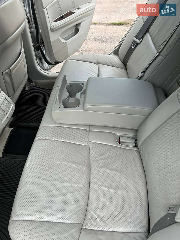 Седан Toyota Avalon 2008 в Житомире