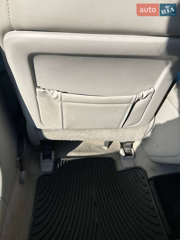 Седан Toyota Avalon 2008 в Житомире