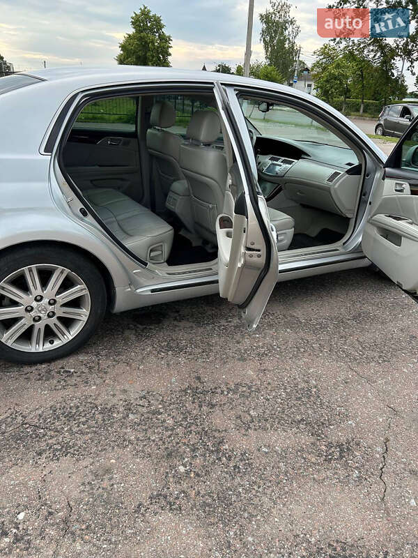 Седан Toyota Avalon 2008 в Житомире