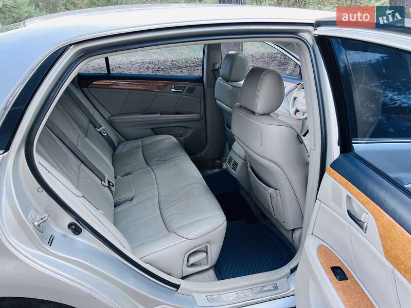 Седан Toyota Avalon 2005 в Дніпрі