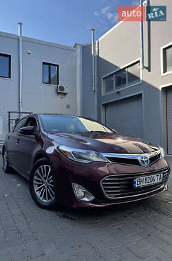 Седан Toyota Avalon 2013 в 