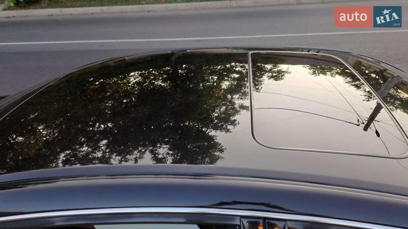 Седан Toyota Avalon 2006 в Измаиле