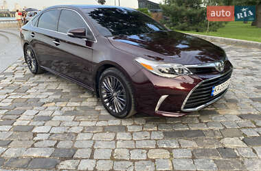 Седан Toyota Avalon 2016 в 