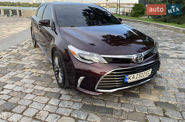 Седан Toyota Avalon 2016 в 
