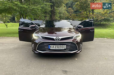 Седан Toyota Avalon 2016 в 