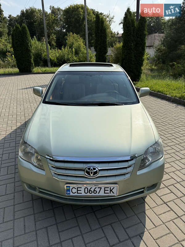 Седан Toyota Avalon 2006 в Прилуках