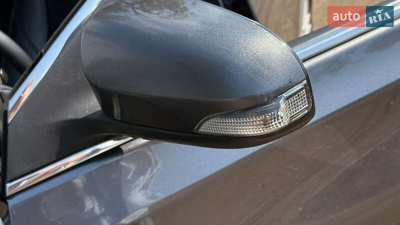 Седан Toyota Avalon 2014 в Білгороді-Дністровському