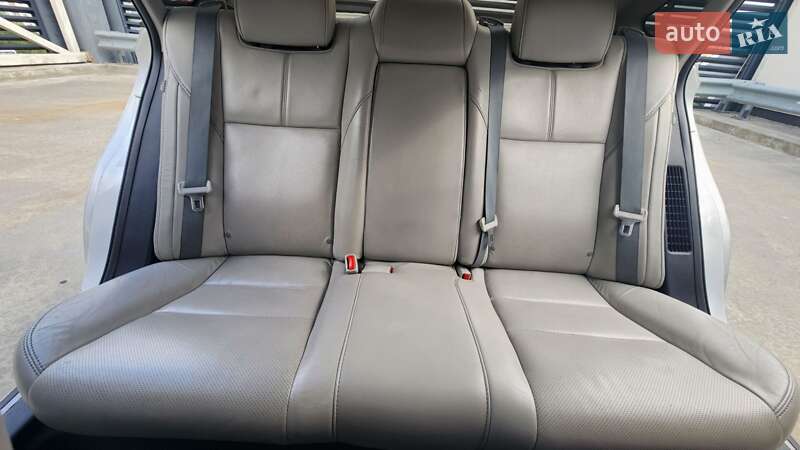 Седан Toyota Avalon 2014 в Києві