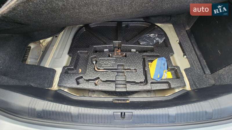 Седан Toyota Avalon 2014 в Києві