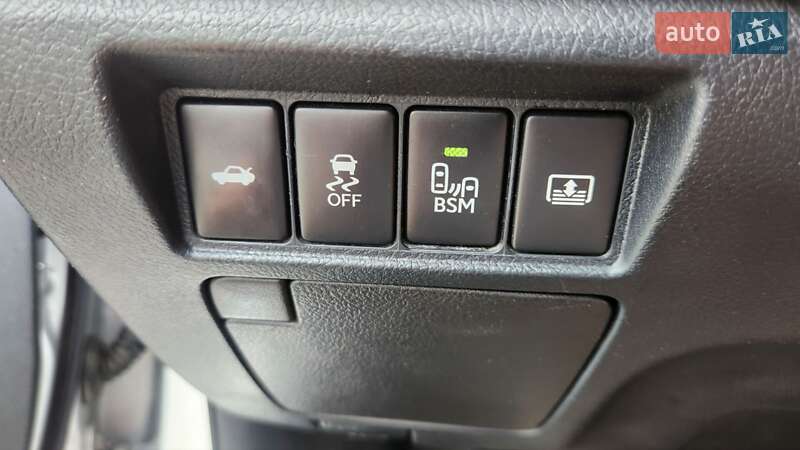 Седан Toyota Avalon 2014 в Києві