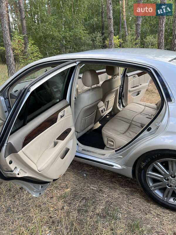 Седан Toyota Avalon 2007 в Києві